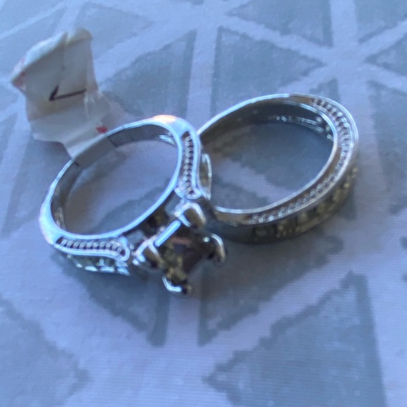 STERLING SILVER MOISSANITE RING SET SIZE 7 - Picture 3 of 6